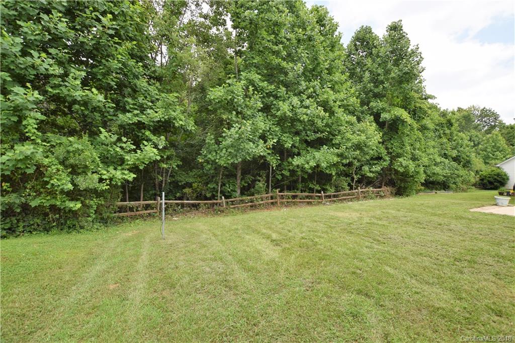 1931 Decatur Court Charlotte, NC 28213 - Photo 11 of 12 Gallery Image 11
