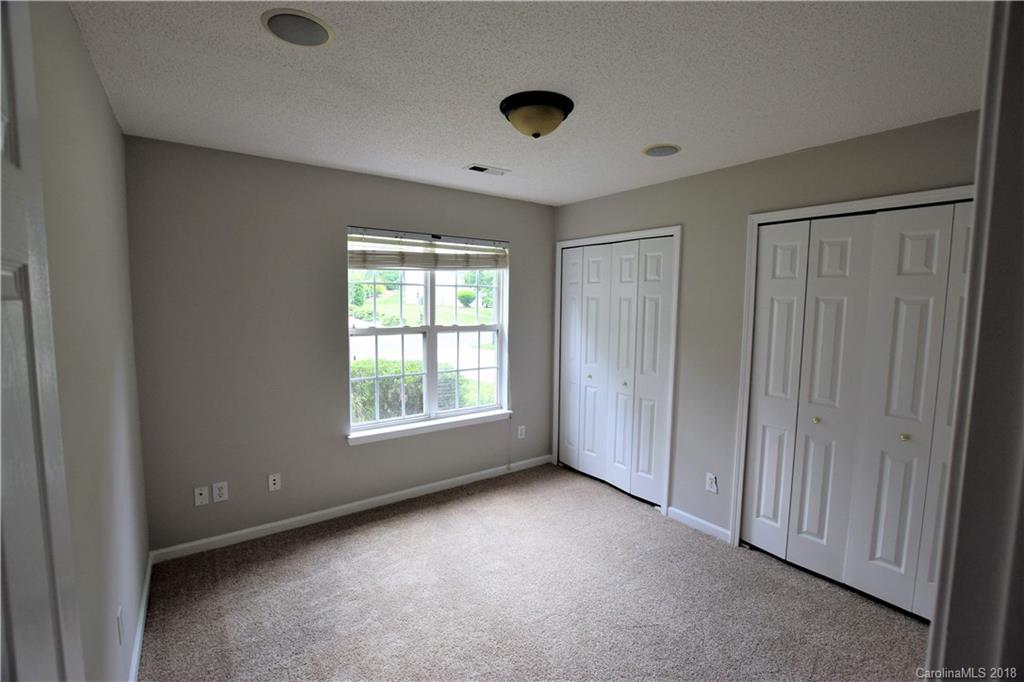 1931 Decatur Court Charlotte, NC 28213 - Photo 7 of 12 Gallery Image 7