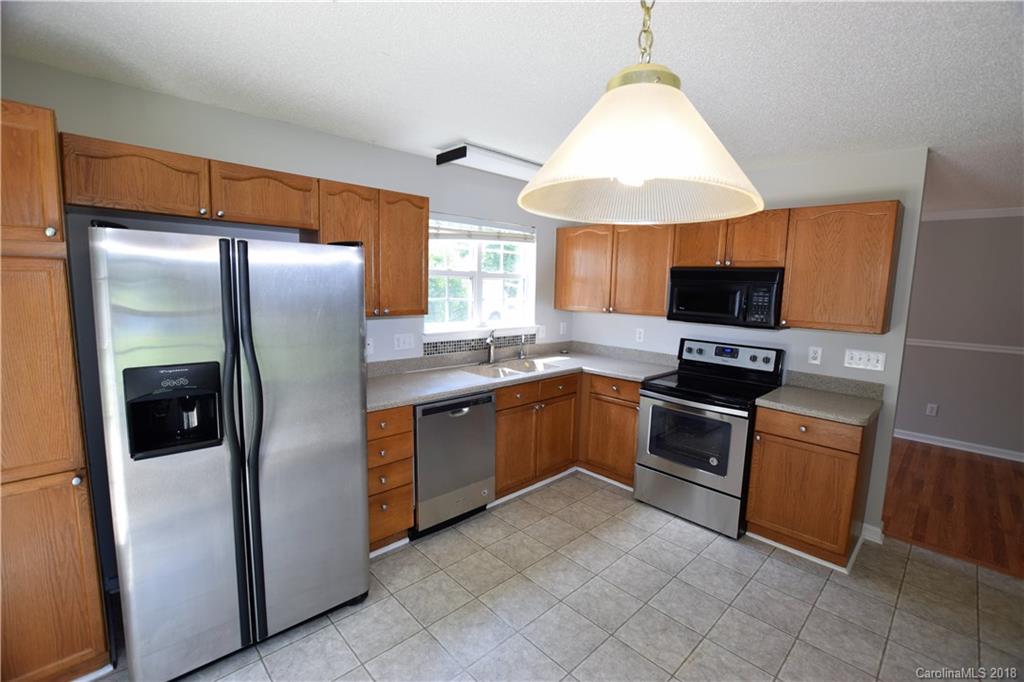 1931 Decatur Court Charlotte, NC 28213 - Photo 8 of 12 Gallery Image 8