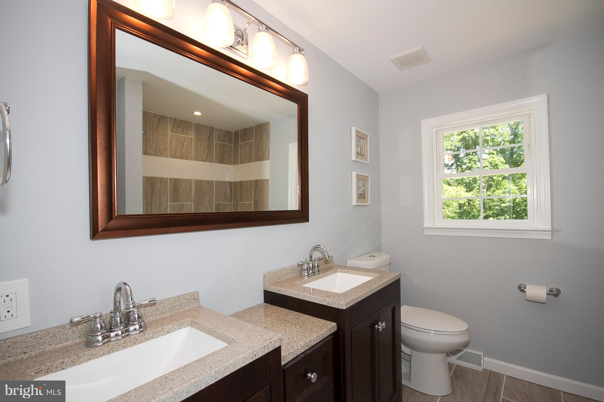 6904 Yale Road Baltimore, MD 21220 - Photo 21 of 27 Bath