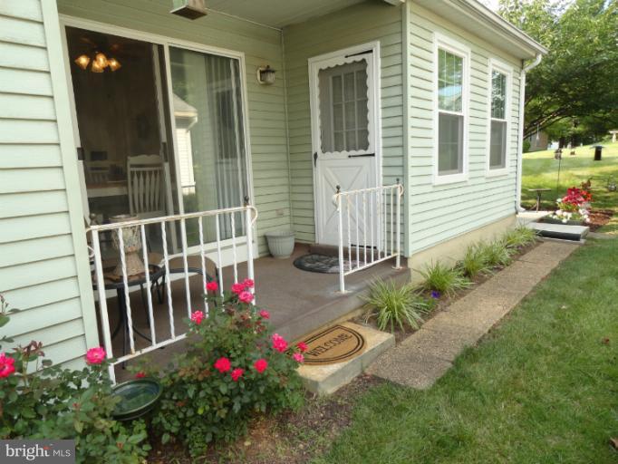 7074 Catalpa Road Frederick, MD 21703 - Photo 17 of 21 Private Porch