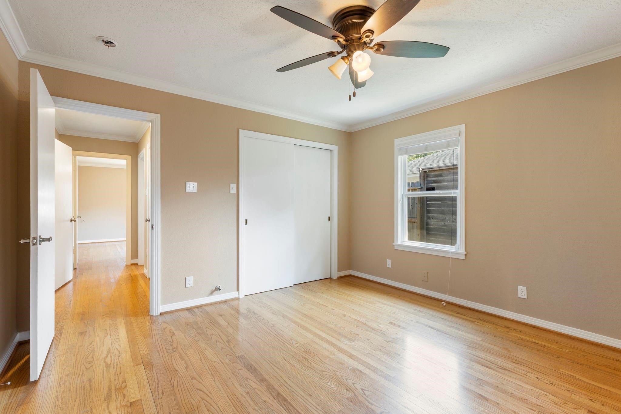 1802 Turnpike Road Houston, TX 77008 - Photo 31 of 47