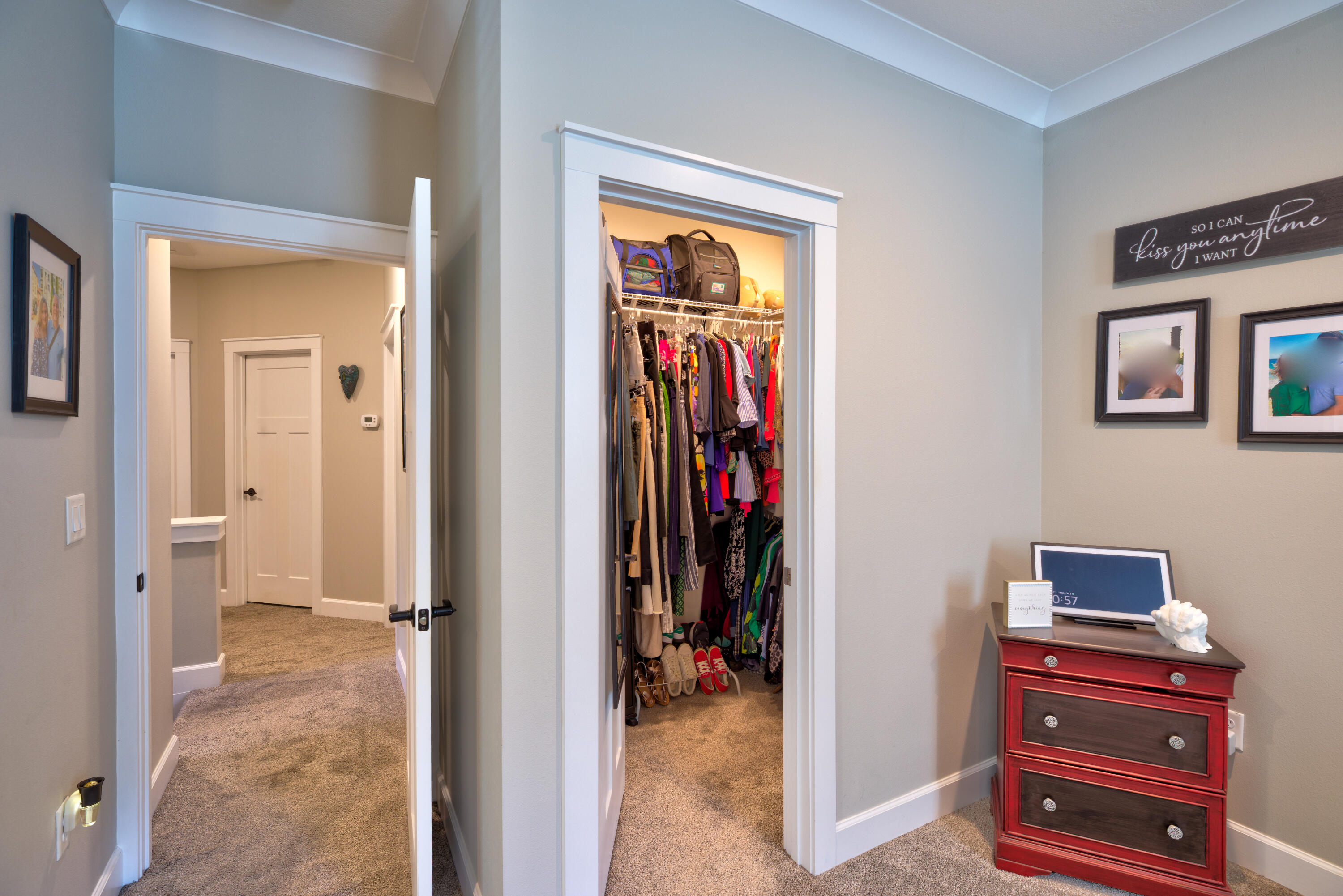 527 Maple Avenue Niceville, FL 32578 - Photo 22 of 42 a view of room with walk in closet and a window