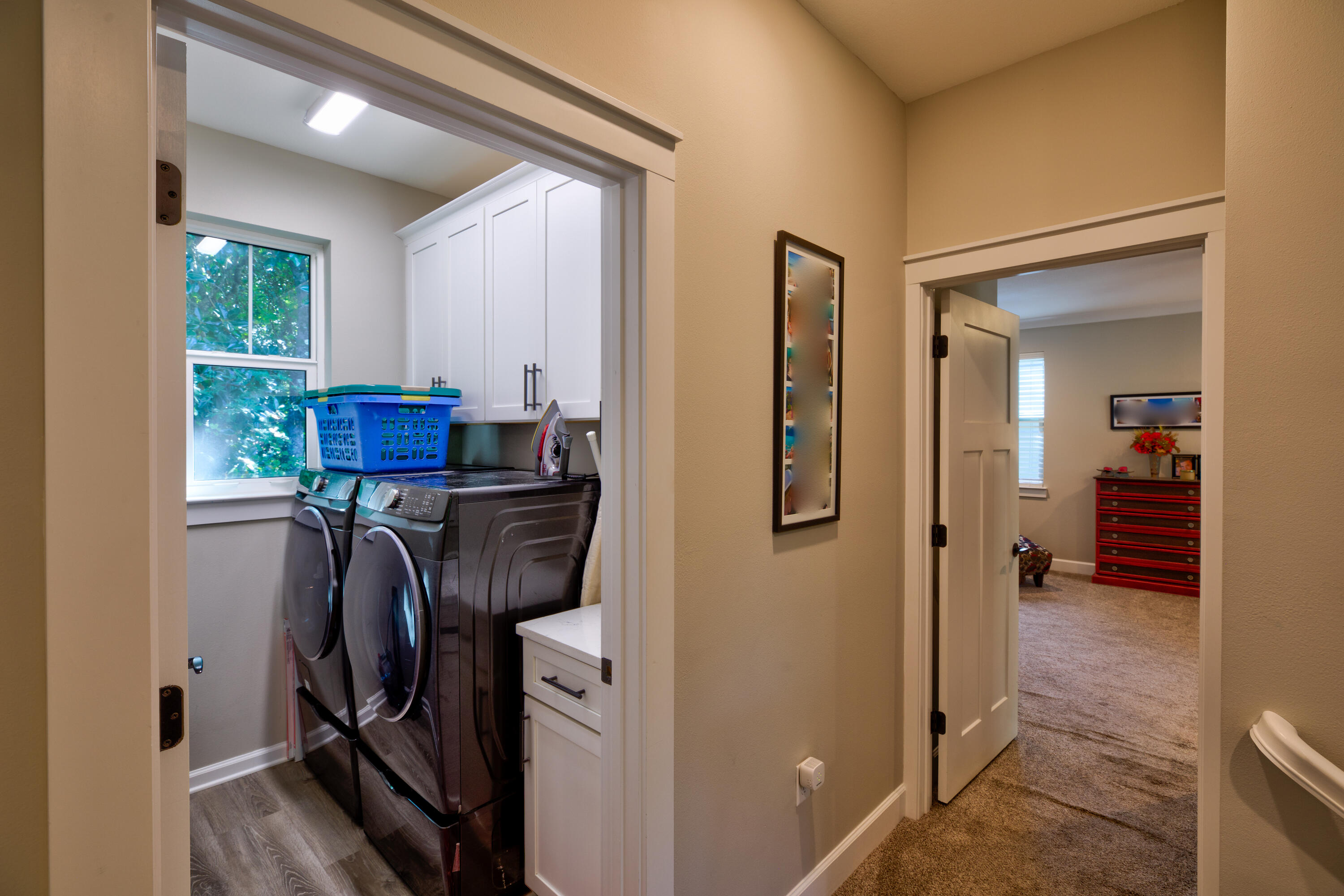 527 Maple Avenue Niceville, FL 32578 - Photo 36 of 42 a view of a hallway with workspace