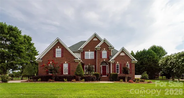 $695,000 | 527 Hallman Drive, Rock Hill, SC 29732