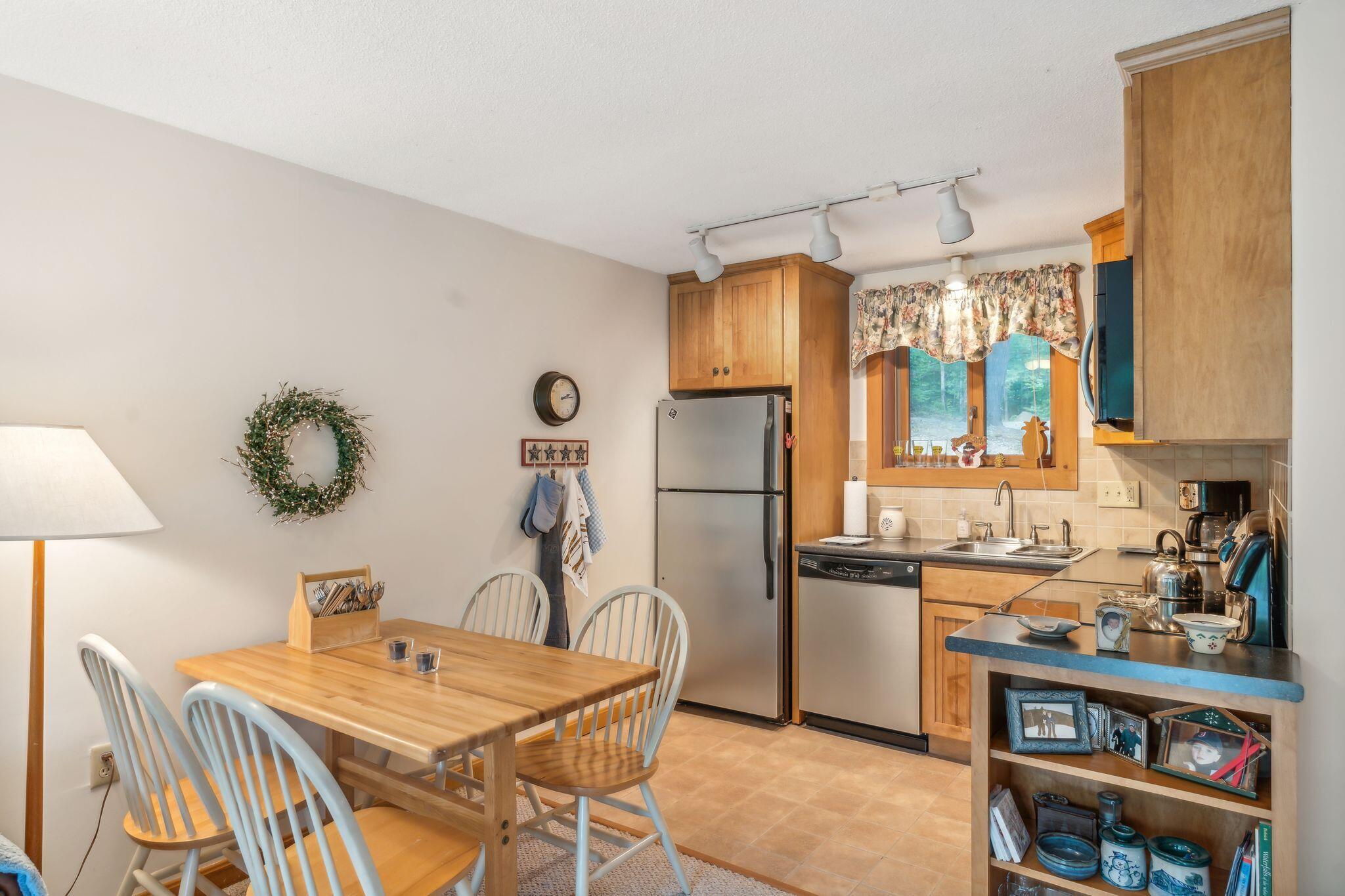 41 Spectator Road, Unit C4 Newry, ME 04261 - Photo 10 of 31 26_DSC04864
