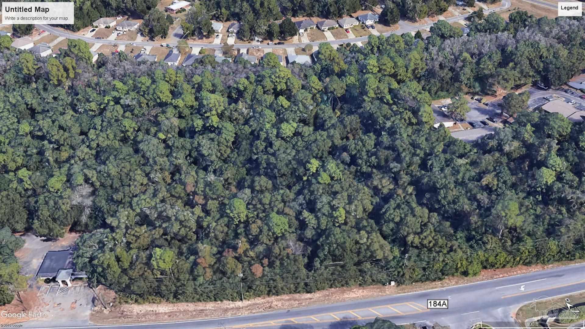 6200 Berryhill Road Milton, FL 32570 - Photo 2 of 4 a view of a yard with plants