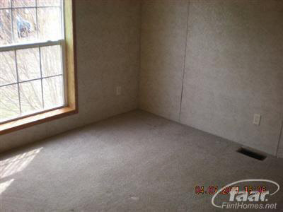 3380 South County Line Road Durand, MI 48429 - Photo 4 of 5 20144317-3.JPG