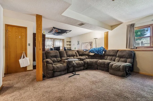 $525,000 | 1554 Ervine Avenue, Longmont, CO 80501