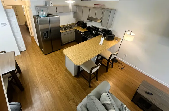 $1,300 | 1119 Ocala Road, Tallahassee, FL 32304