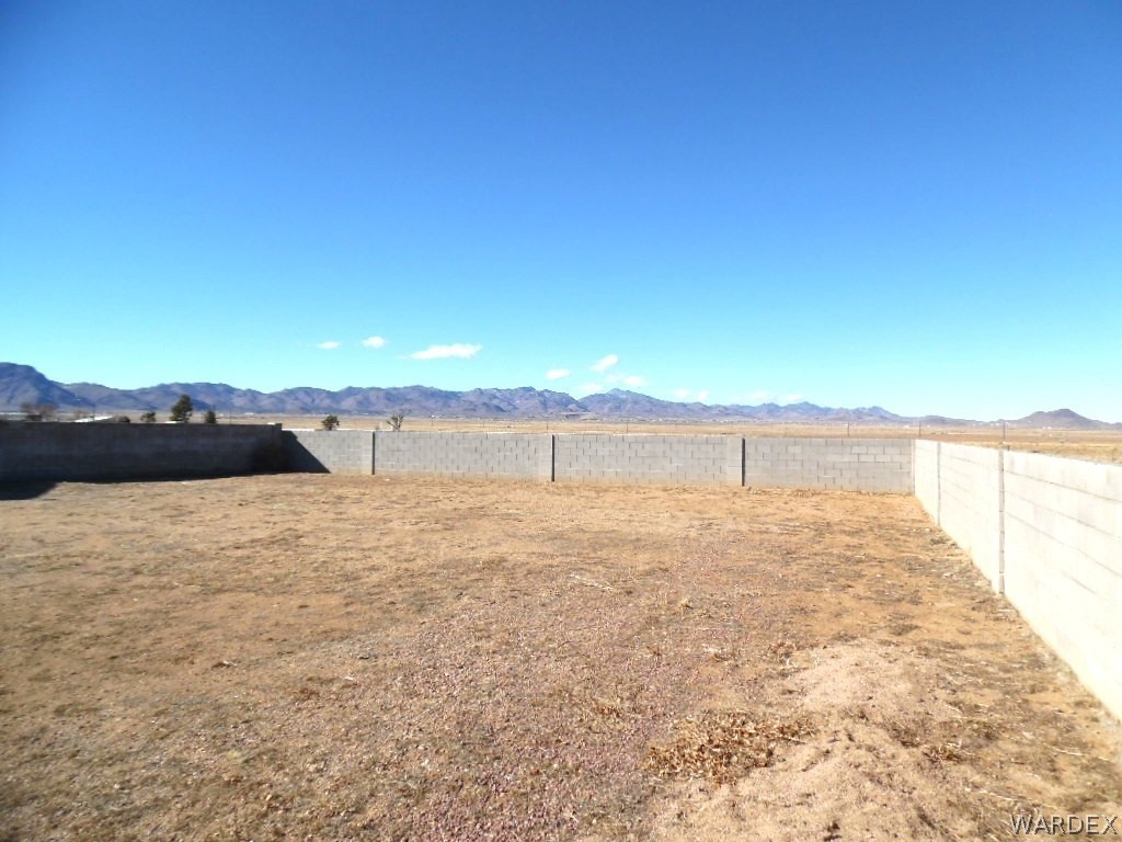 4237 East Cane Ranch Road Kingman, AZ 86401 - Photo 1 of 9
