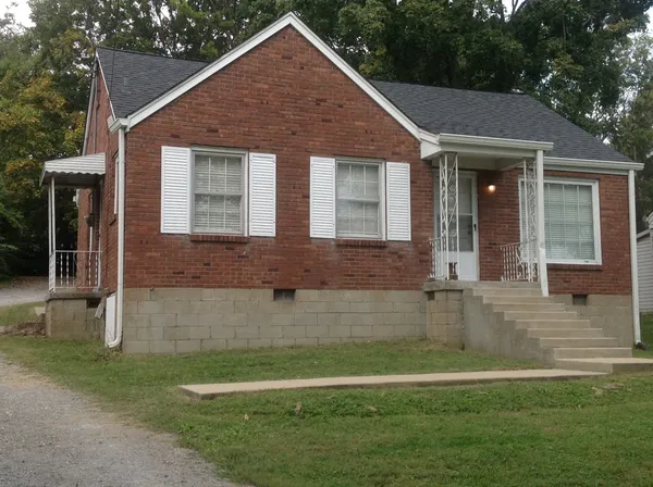 $1,750 | 1511 McGavock Pike, Nashville, TN 37216