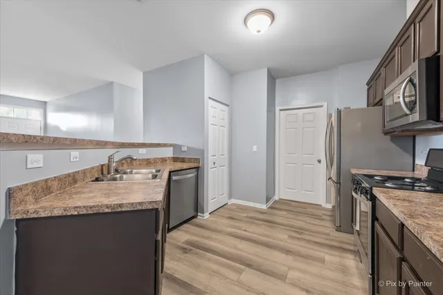 $219,500 | 2237 Concord Drive, Unit 2237, McHenry, IL 60050