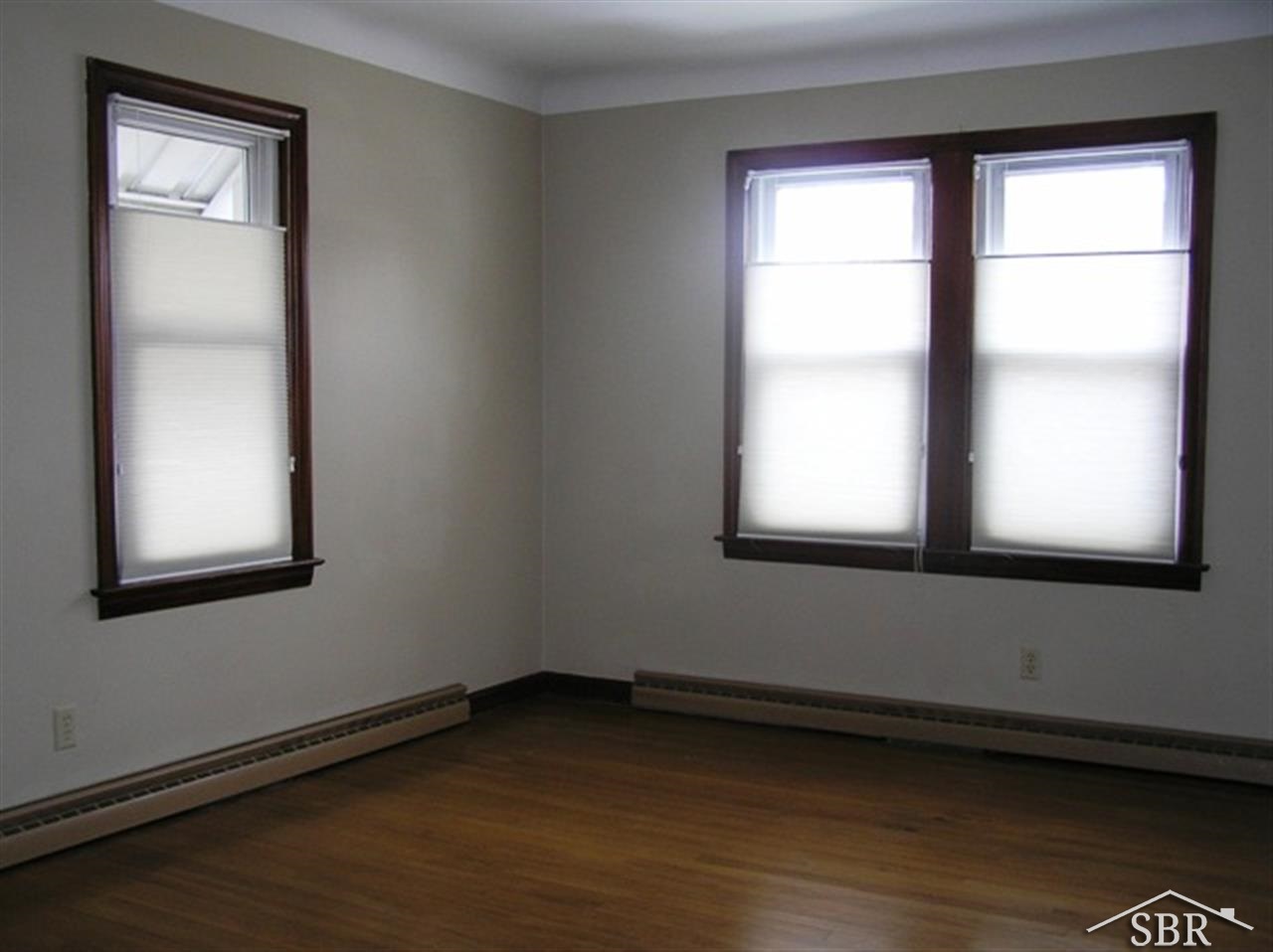 1240 Midland Road Saginaw, MI 48638 - Photo 7 of 28 31185702-6.JPG