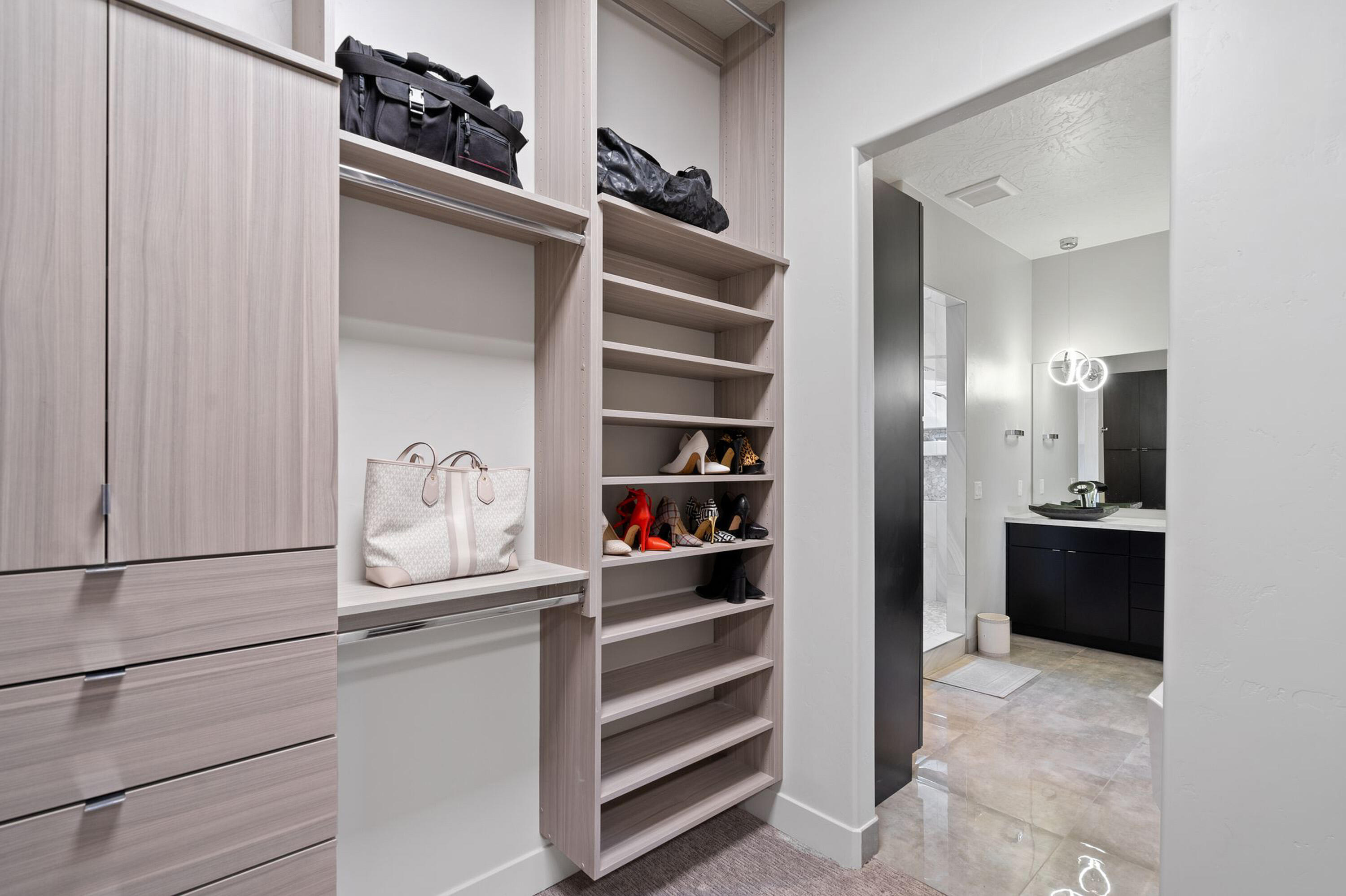 2829 South 3200 West Hurricane, UT 84737 - Photo 112 of 115 RV Master Closet