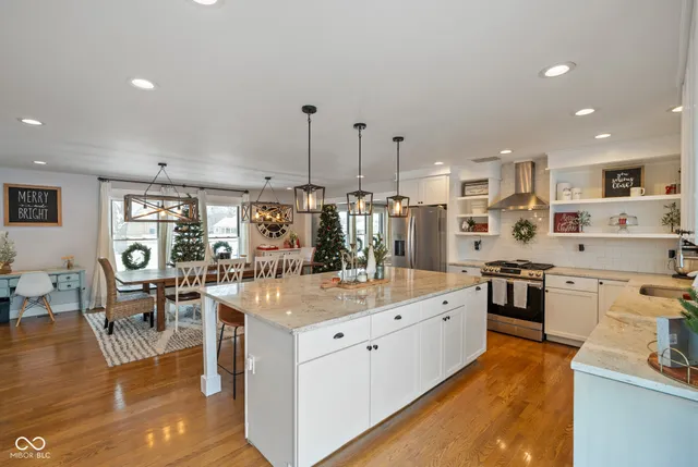 $785,000 | 4161 North 500th Street West, Bargersville, IN 46106