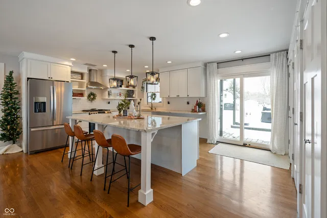 $785,000 | 4161 North 500th Street West, Bargersville, IN 46106