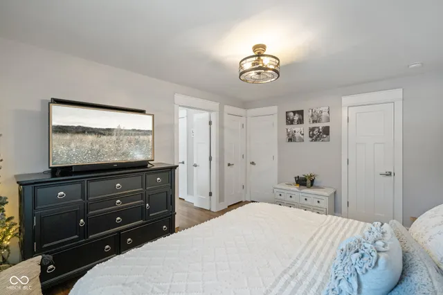 $785,000 | 4161 North 500th Street West, Bargersville, IN 46106