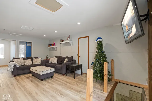 $785,000 | 4161 North 500th Street West, Bargersville, IN 46106