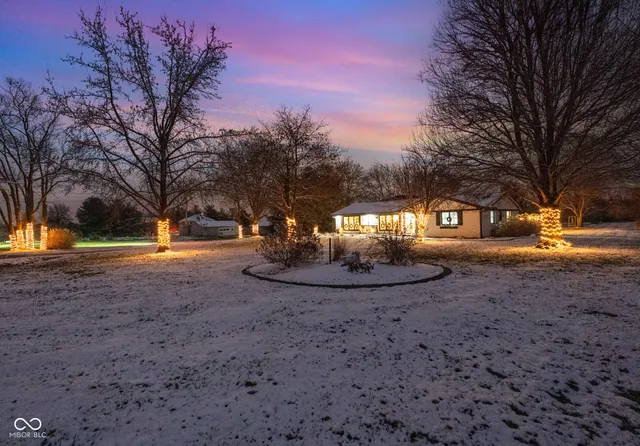 $785,000 | 4161 North 500th Street West, Bargersville, IN 46106