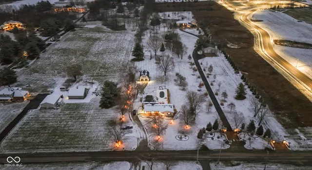 $785,000 | 4161 North 500th Street West, Bargersville, IN 46106