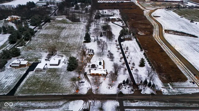 $785,000 | 4161 North 500th Street West, Bargersville, IN 46106