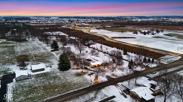 $785,000 | 4161 North 500th Street West, Bargersville, IN 46106