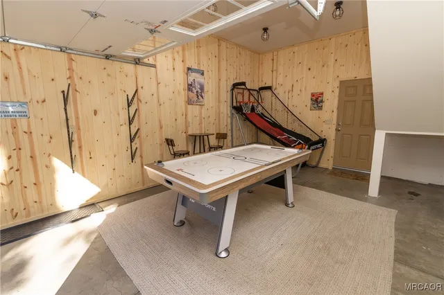 a view of a interior of the house