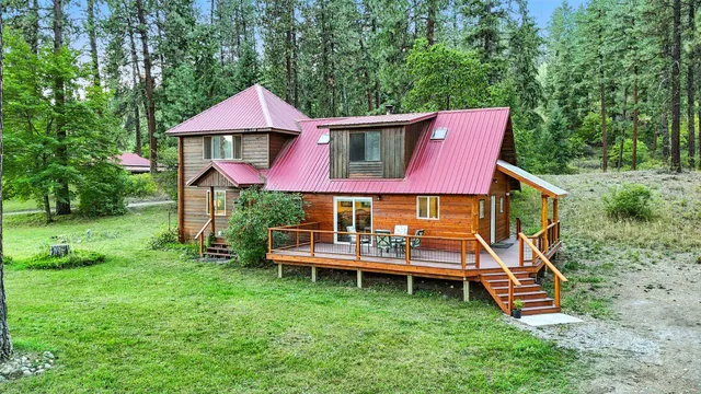 $1,875,000 | 3752 Vineyard Way, Kettle Falls, WA 99141
