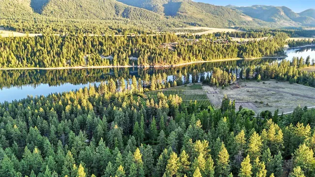 $1,875,000 | 3752 Vineyard Way, Kettle Falls, WA 99141