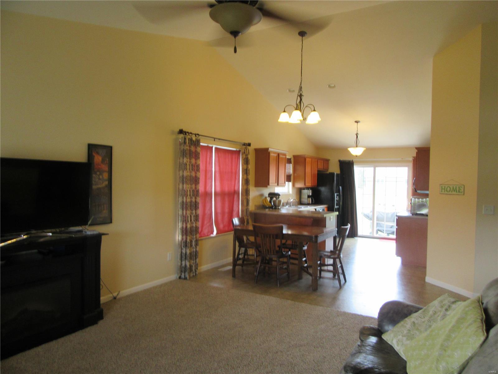 4636 Chestnut Ridge Way Smithton, IL 62285 - Photo 4 of 30 Gallery Image 4