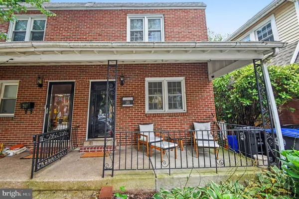 $3,650 | 205 East 10th Avenue, Conshohocken, PA 19428