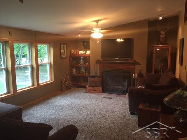 8194 Irish Road Millington, MI 48746 - Photo 4 of 18 31313762-3.JPG
