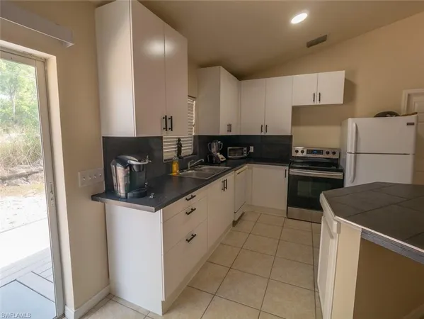 $619,000 | 17383-17395 Cleveland Drive, Fort Myers, FL 33967