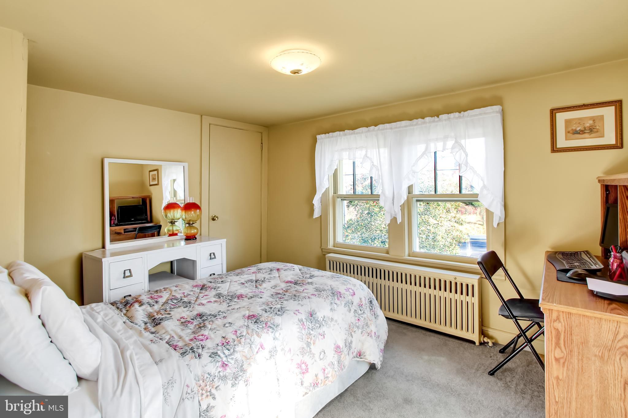 990 Lincoln Road Birdsboro, PA 19508 - Photo 12 of 28 Gallery Image 12