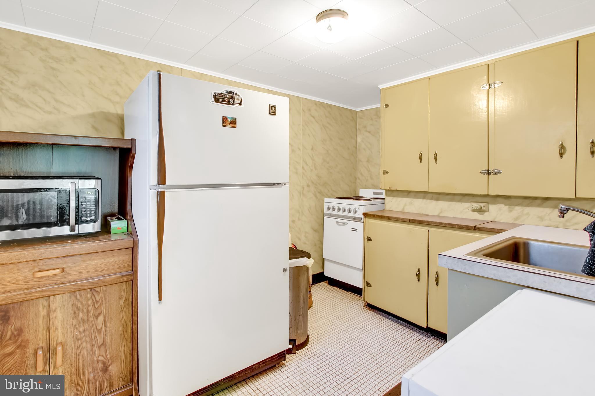 990 Lincoln Road Birdsboro, PA 19508 - Photo 22 of 28 Gallery Image 22