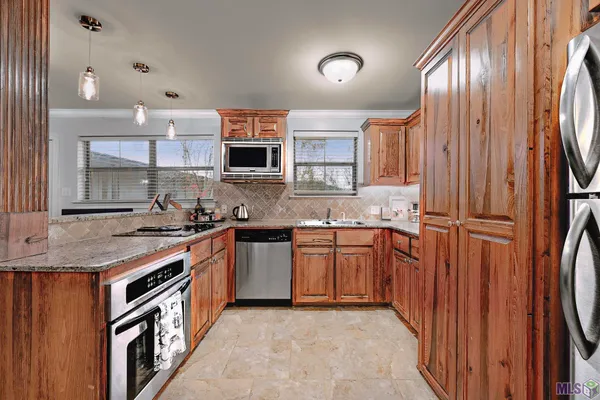 $70,000 | 1290 Park Boulevard, Unit 235, Baton Rouge, LA 70806