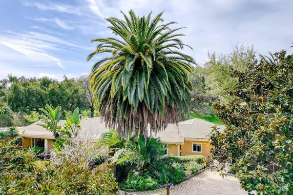 $1,595,000 | 101 H Lane, Novato, CA 94945