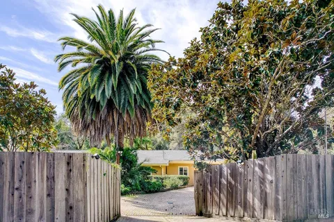 $1,595,000 | 101 H Lane, Novato, CA 94945