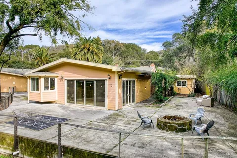 $1,595,000 | 101 H Lane, Novato, CA 94945