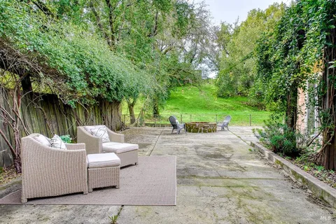 $1,595,000 | 101 H Lane, Novato, CA 94945