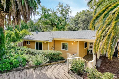 $1,595,000 | 101 H Lane, Novato, CA 94945