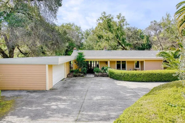 $1,595,000 | 101 H Lane, Novato, CA 94945