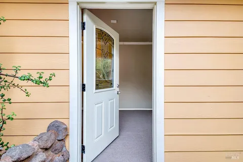 $1,595,000 | 101 H Lane, Novato, CA 94945