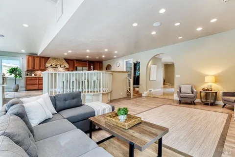 $1,595,000 | 101 H Lane, Novato, CA 94945