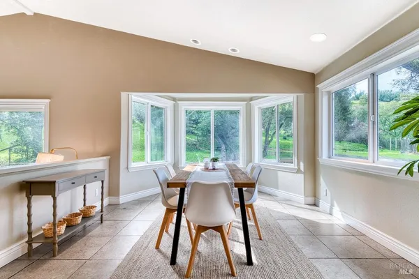 $1,595,000 | 101 H Lane, Novato, CA 94945