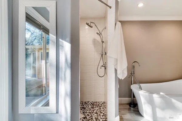 $1,595,000 | 101 H Lane, Novato, CA 94945