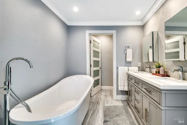 $1,595,000 | 101 H Lane, Novato, CA 94945