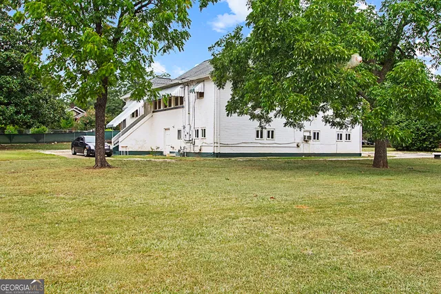 $340,000 | 205 Georgia Avenue, Barnesville, GA 30204