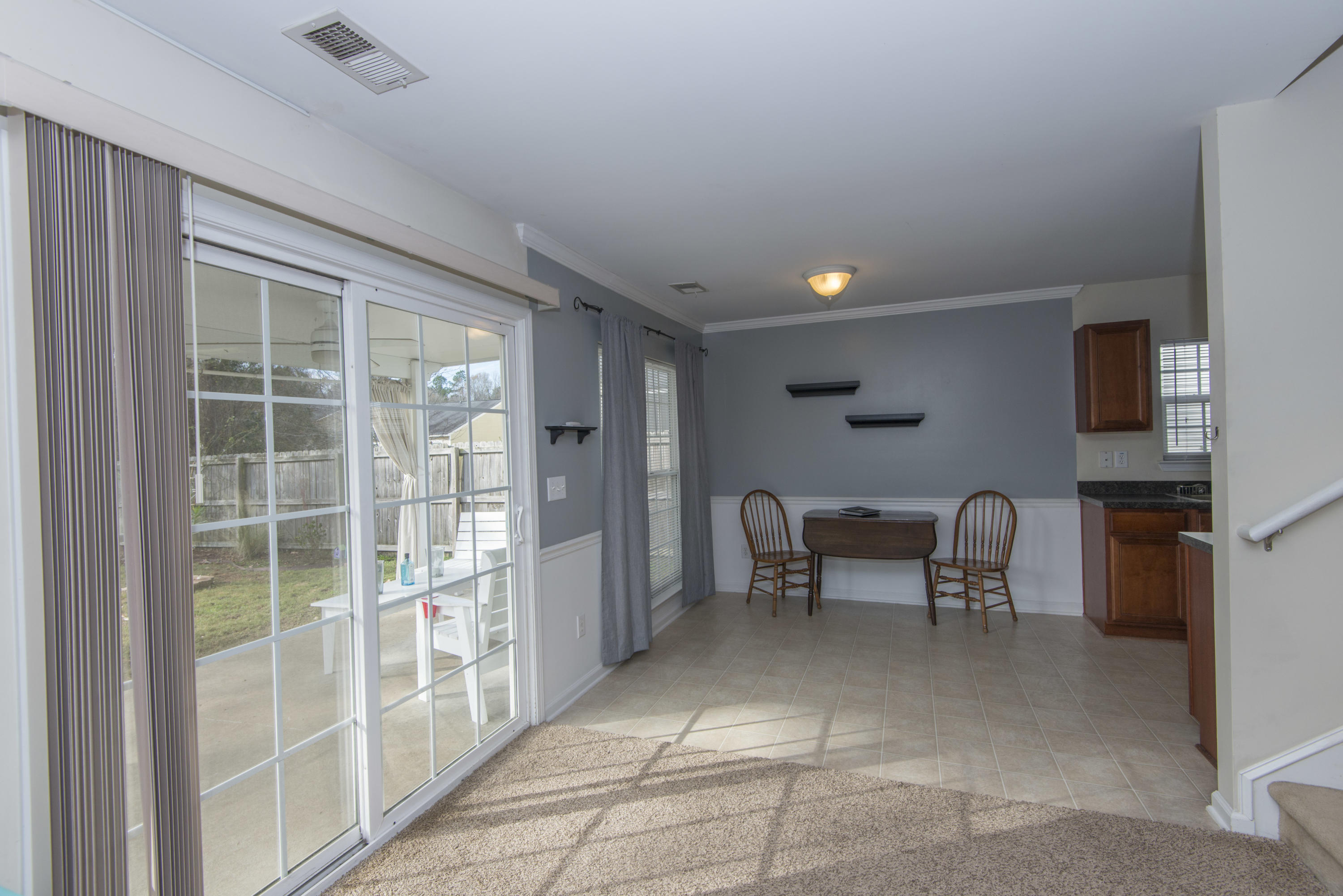 213 Island Green Road Goose Creek, SC 29445 - Photo 14 of 42 Eat in Area